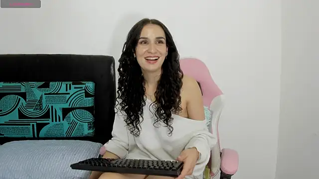 Layla_Sia webcam