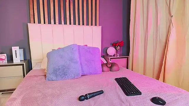DeboraEvans webcam