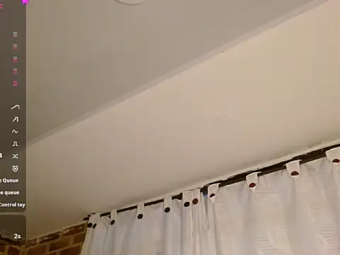 Salome_Cherie webcam