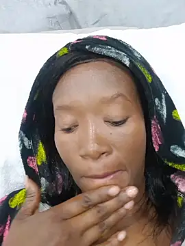 NikkiDickSavage webcam