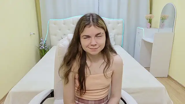 TinaRedly webcam