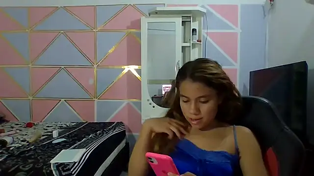 Naomi991 webcam