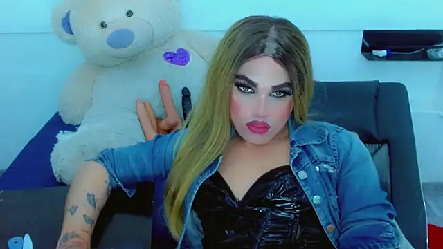 NharaBigCock webcam