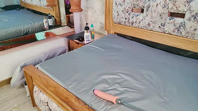 emily_dempsey webcam