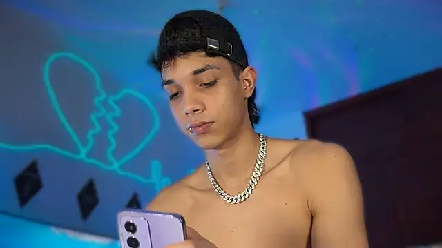 RoughDiamond_ webcam