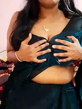 mayuri-hot