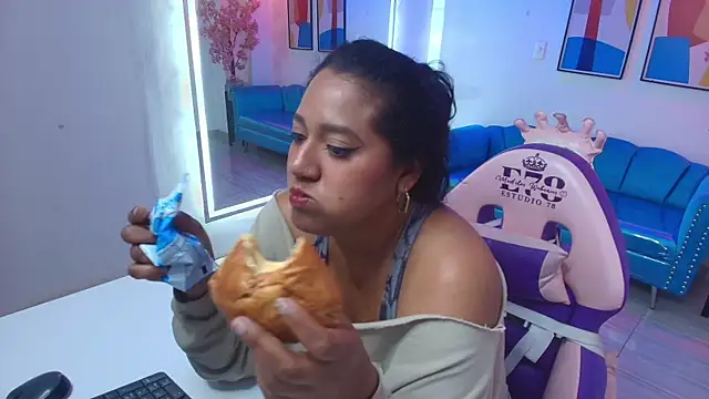 Isabella_rows webcam