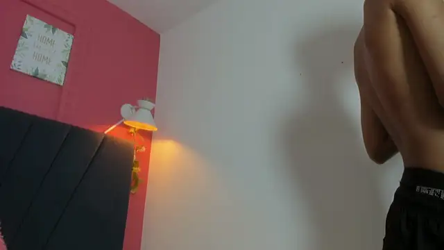 ero_boy40 webcam