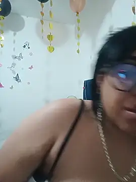 OliviaWilliamm webcam