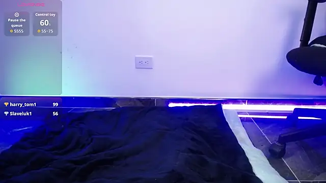Sharlot_essence webcam