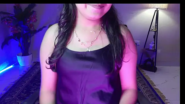 NoNude_Love webcam