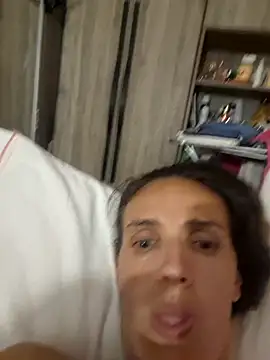 bonytayuarey18 webcam