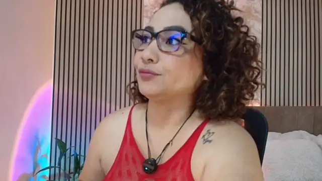 JuliRamirez webcam