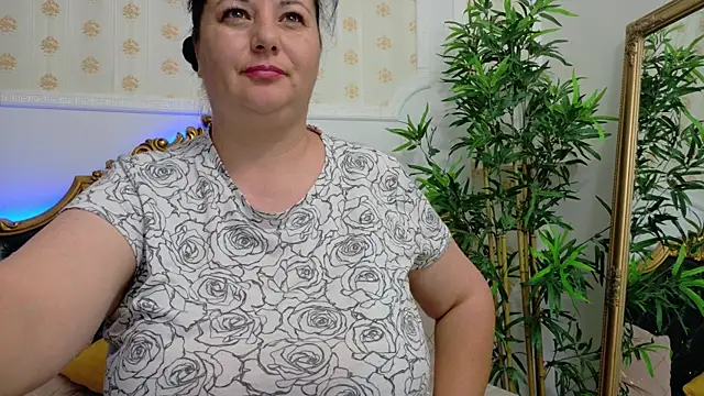 Alesha_XO webcam