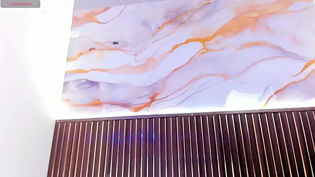 mia_pineda webcam