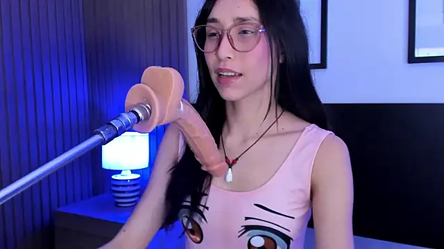 doll_bella_ webcam