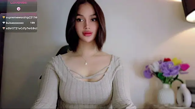 Anna_HollyDoll webcam