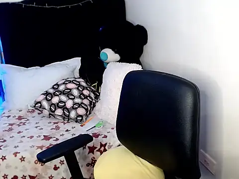 loren_tits24 webcam