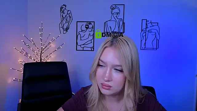 playful_sophie webcam