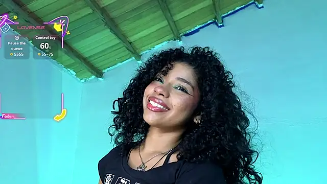 lucie_petite live sex cam