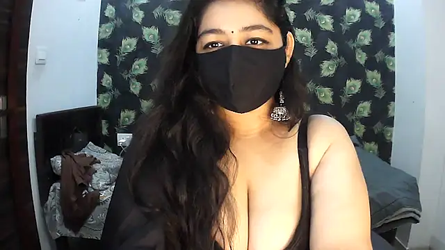 Yoursnandini8 webcam