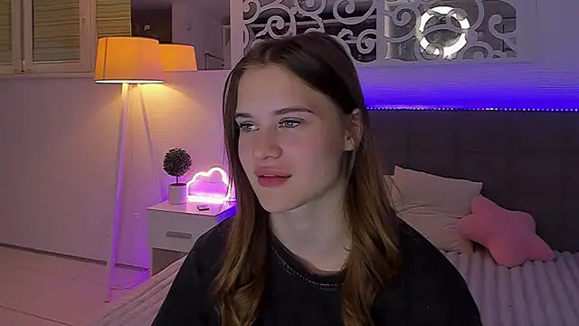 LuisaClover webcam