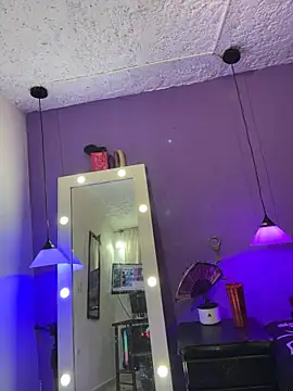 Kiara_velvett webcam