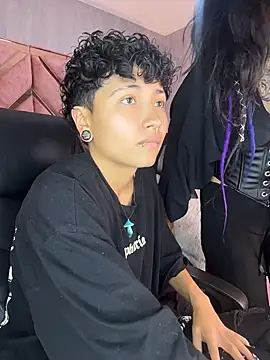 ian_mathias_ webcam