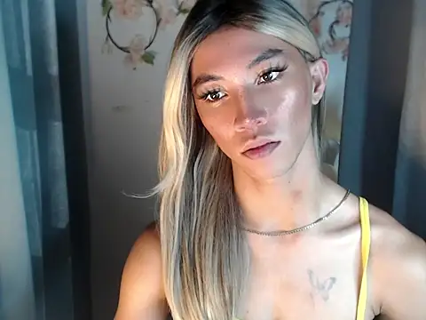 urasianfairyxx webcam