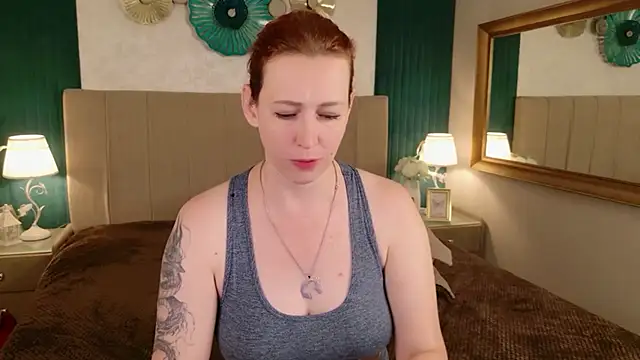 Evie_Berret