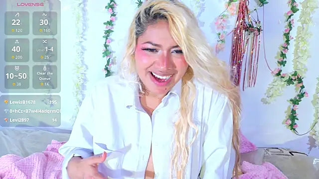IvonnyBon_gh live cam on StripChat