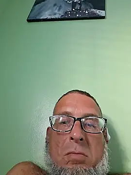 freeway813 - Freeway813's free webcam - UK Sex Cams