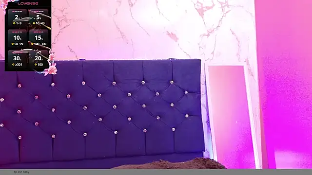 Dakotaa_Johnson webcam