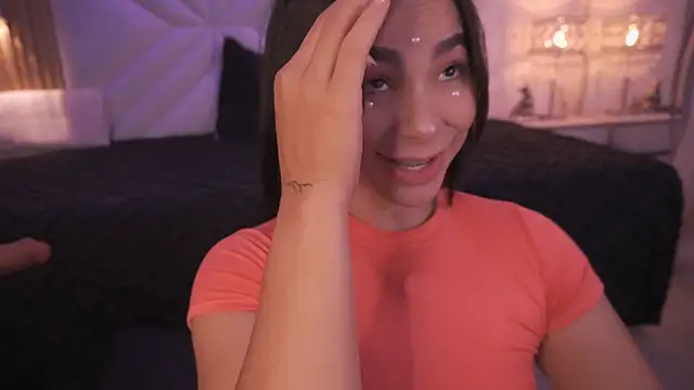 imLeanna_ webcam