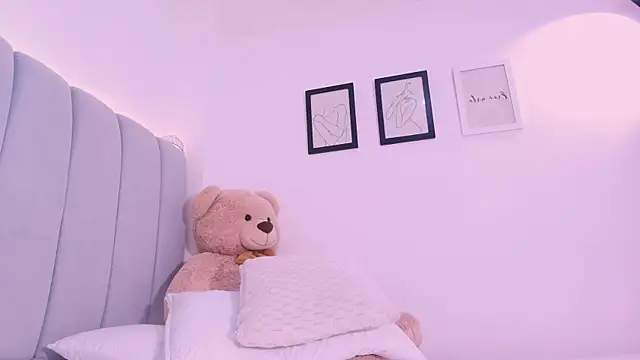 DannaHyde webcam