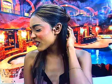 IndianPretty14u2Luv webcam