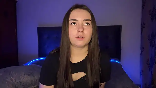 SelenaBrook webcam