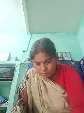 Rasiya_5 live cam on StripChat