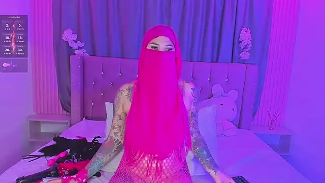 Nayla-Mouna webcam