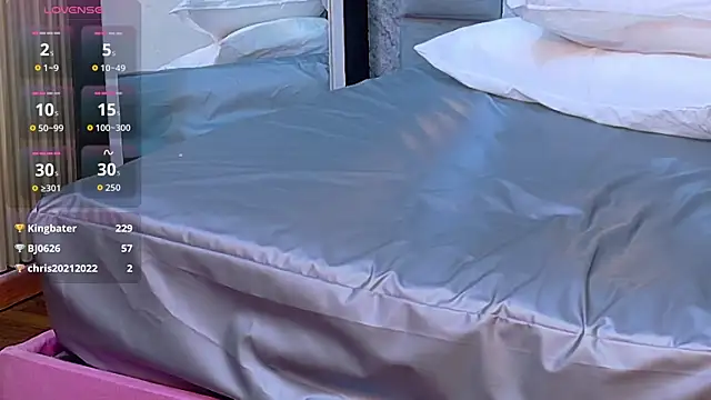 EbonyCoWorker webcam