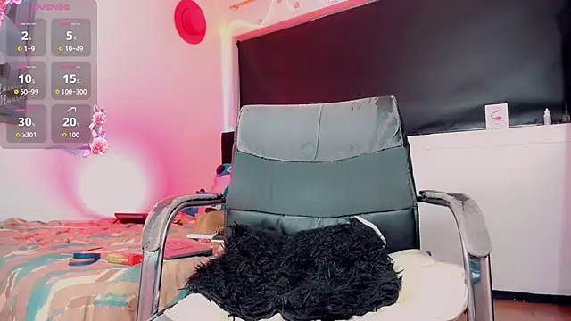 Kendall_hornyy webcam