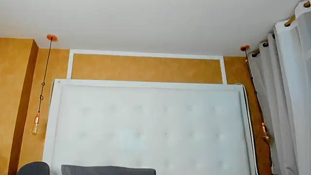 Heidy_milf webcam