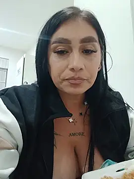 Milf_NaomiBraunx webcam