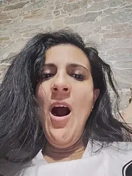 BasmaHernandez webcam