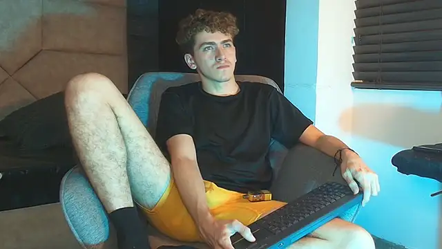 Tyler_Mcrey webcam