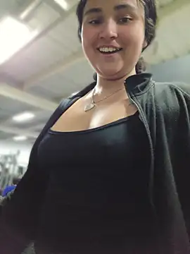 IncognitoLive1 webcam