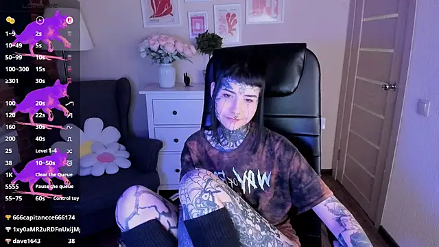 Bloood__Mary webcam