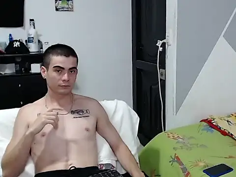 Zac_Efront webcam