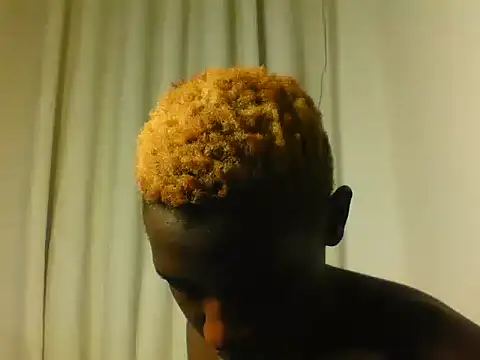 Goldy_petite webcam