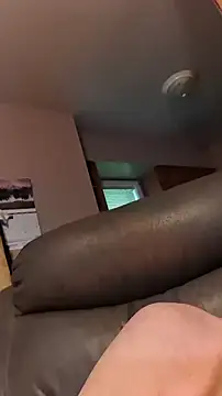 Joeyw57 webcam